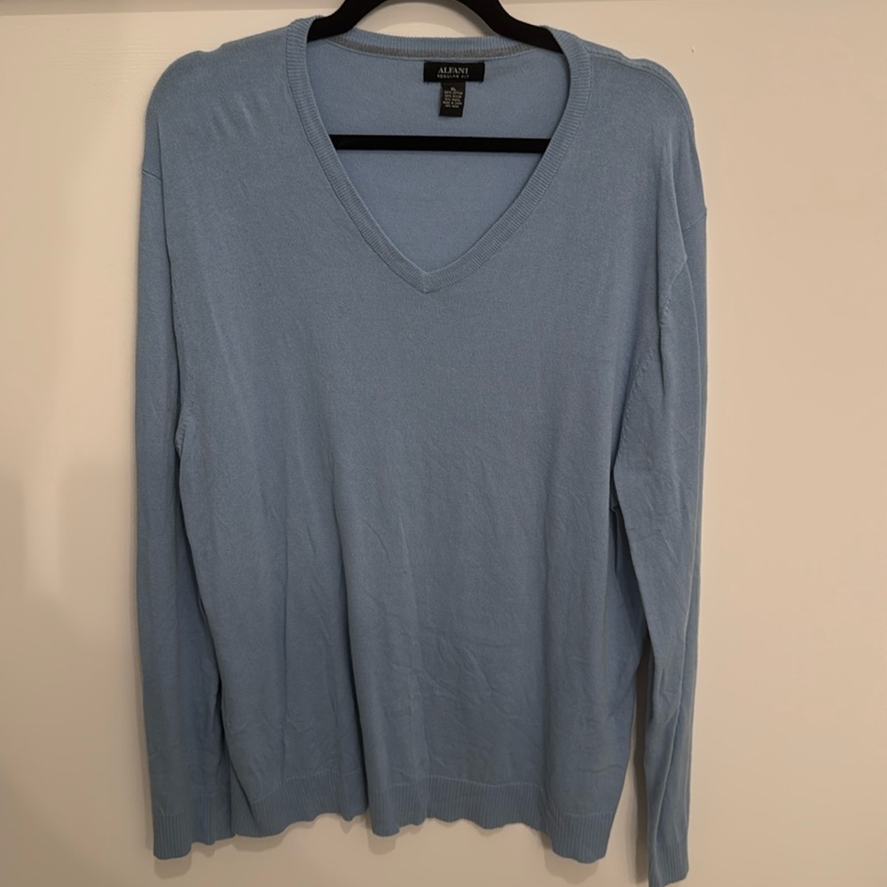 Alfani XL v-neck sweater